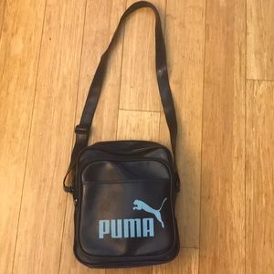 EUC Vintage Puma crossbody bag 13”x11”